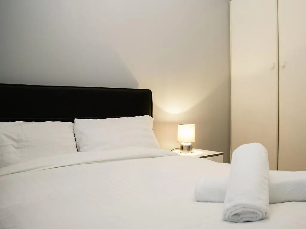 Christchurch Apartments By Premier City  Dublin